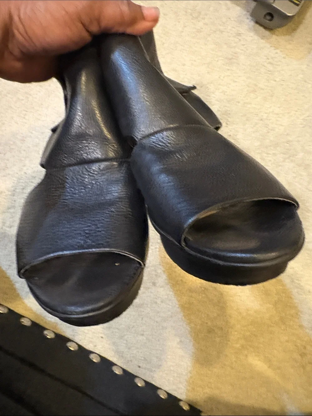Naya “Seeker” Black Leather Open-Toe Wedge Sandals-Size 11